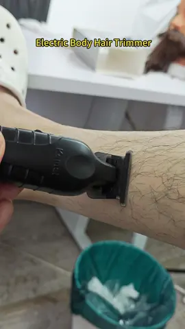 best electric trimmer on the market. #showerproof #razor #fyp #shavingtips #satisfying #razor #shaving #showerproof #TikTokMadeMeBuyIt #gift #TikTokShopMothersDay #TikTokShopRestock #spotlightfinds 