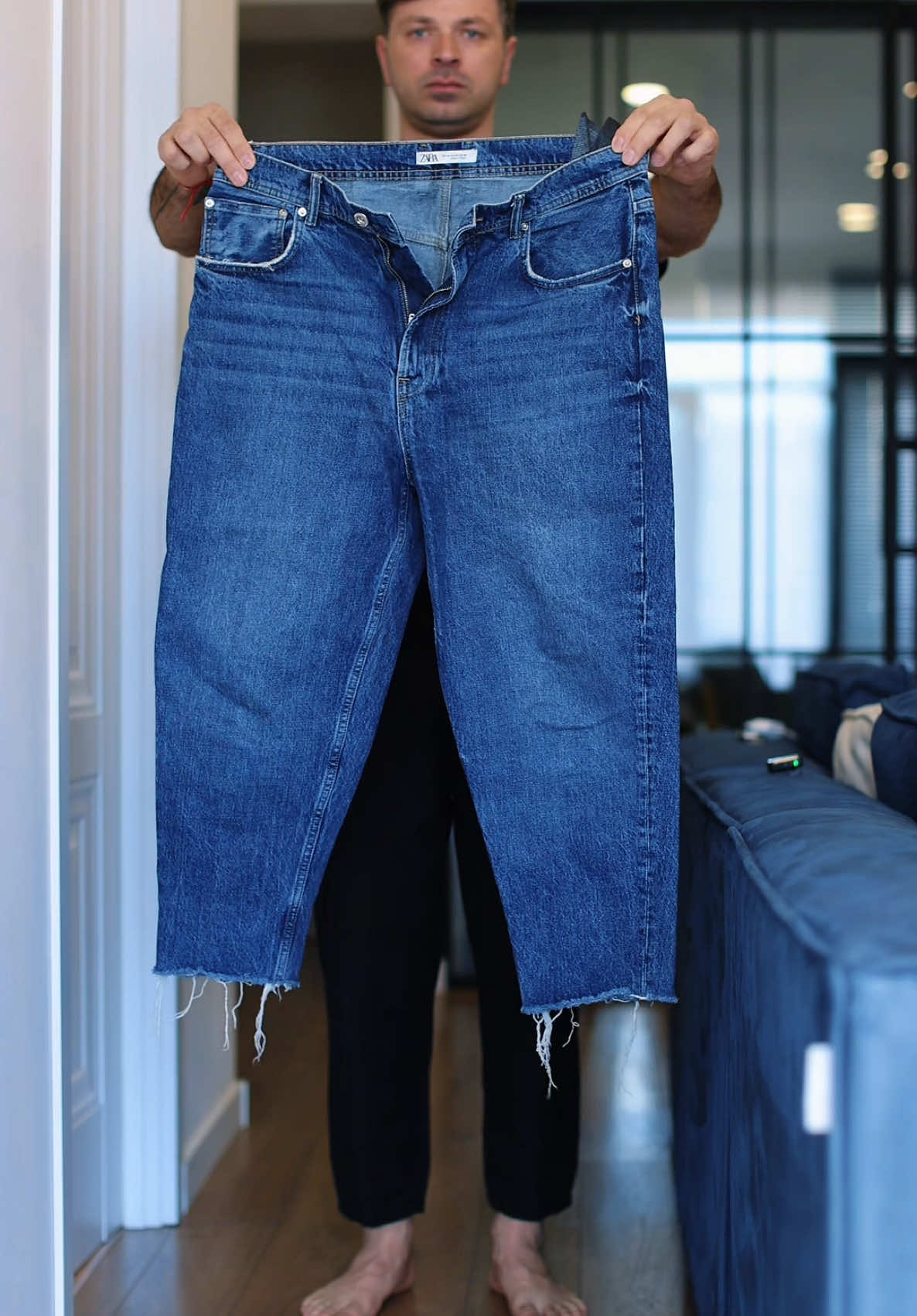 დაფიქრებულხარ რამდენი რამის მოსწრება შეგიძლია 30 წამში? მე მოვასწრებ ჩაცმას 😊შენ ჩემს გამოწერას 😊 #urusha #nikoloziph #nikolozurushadzephotography #georgia #luxurylifestyle #photo #style #luxury #beauty #Dressing #dressup #up #follow #puma #levis