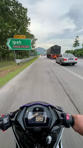Seram juge eh nk lalu lorong motor ni😅 #fyp #foryou #foryoupage #motorcycle 