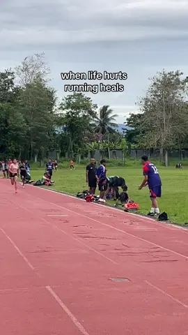 don’t hv bf, but atleast i hv track and field 🤎 #fyp #4u #murahnikmatlezat #xybca #atletik #lewatberanda 
