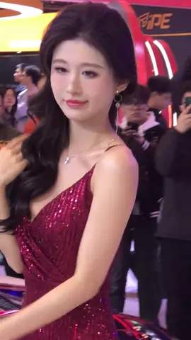 #完美身材 #大长腿 #大长腿的姑娘 #满屏大长腿 #🔥辣身材 