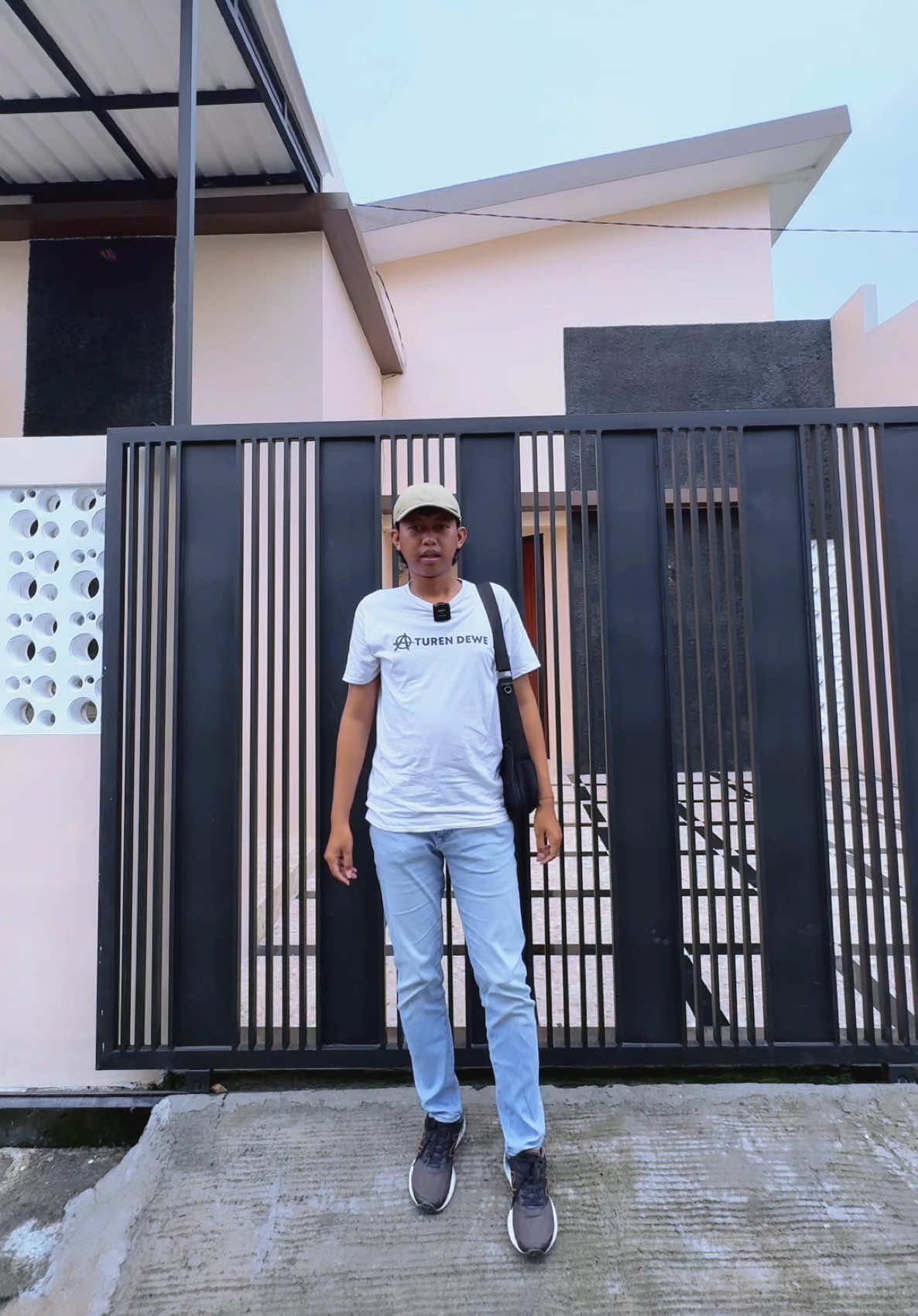 Rumah Modern Style ,Info WA. 085745588516 #tiktok #rumah #ramaproperty #remokendasirumah #rumahminimalis 