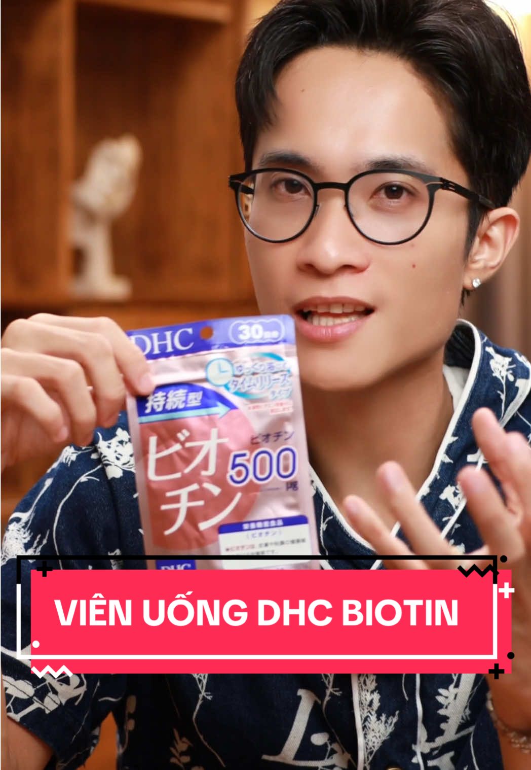 Có bạn nào mà trên 18 tuổi tóc hoặc móng của mình dễ bị gãy rụng không? Hôm nay tui sẽ giới thiệu em viên uống DHC Biotin cho các bạn nè, em này thì uống dễ mà còn giúp hỗ trợ cho nang tóc khỏe mạnh hơn. 1 gói là được 30 ngày uống lận, ai mà cần bổ sung sức khoẻ cho tóc, móng và da của mình thì cân nhắc nha #lepthelittlekid #dichlep #tiktokmentor #LearnOnTikTok #dhc #dhcvietnam #biotin 