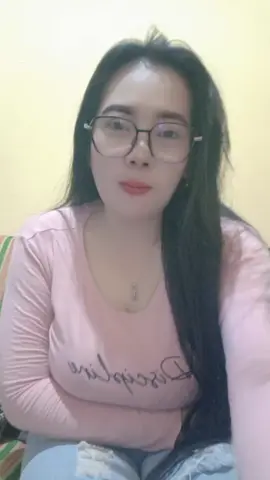 gangguan yukk adek ku lagi asik