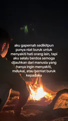 mau sebaik apapun kita, akan ada orang yang ga suka sama kita. so, just focus on yourself. lakuin semua hal yang menurutmu baik dan ga ngerugiin orang lain. #dendam #menyakiti #melukai #baskaralangit #bersabar #ikhlas #pelajaran #au #malam 