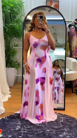 Of beautiful dresses! Elegent and a lovely ootd #creatorsearchinsights #trendingvideo #fashion #dresses #video #howtotiktok #kenyantiktok🇰🇪 
