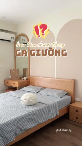F5 phòng ngủ với set chăn ga siêu xinh của nhà Runa Corner, nhìn căn phòng sáng sủa hơn bao nhiêu 🥰 #Mia🍼Family #mevabe #mebimsua #landaulamme #mẹvàbé #changagoidem #runacorner 