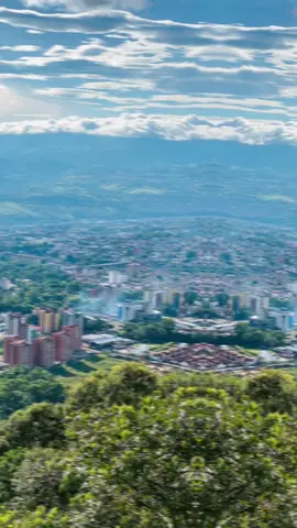 Tierra Táchirense la hermosa San Cristóbal. #tierratachirense #tiktok #tachiraviral #parati #sancristobal #gentebuena #pueblitosdeltachira #viral #venezuela 