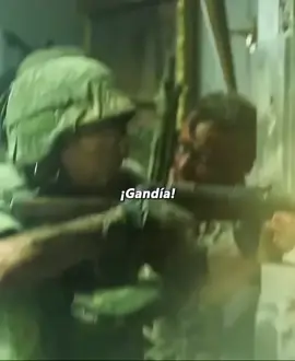 #GANDIA LESIONÓ POR ERROR A SU COMPAÑERO DE EQUIPO #LACASADEPAPEL 