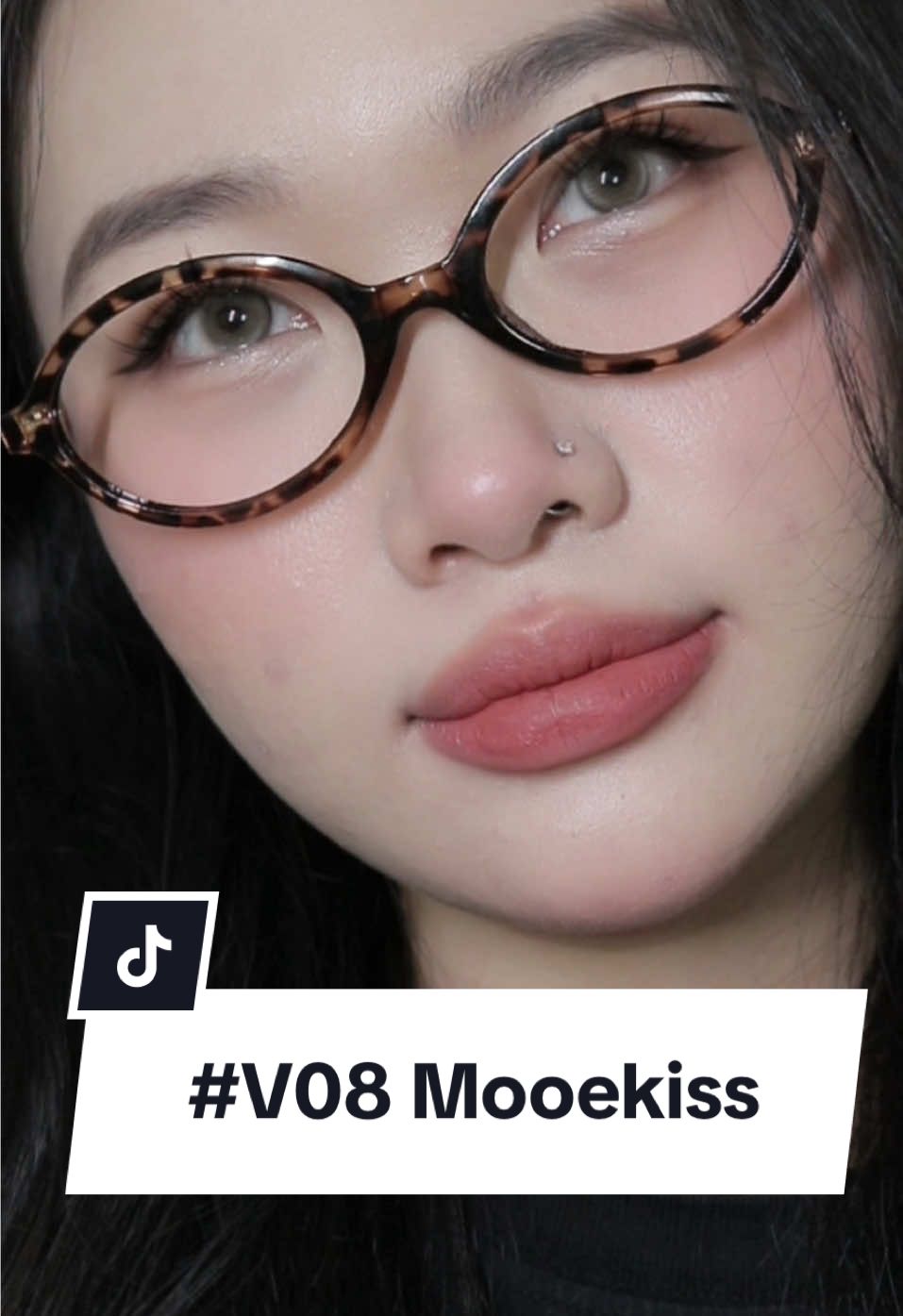 Chân ái cho tone ấm lè đây #mooekiss #lamdep #reviewmypham #goclamdep #reviewson #beauty #makeup 