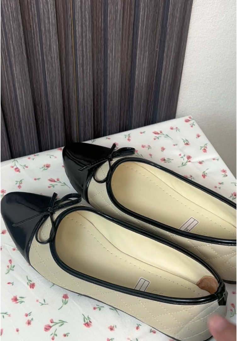 Flatshoes murce tapi gak bikin kaki sakit #flatshoes #flatshoescantikk #flatsandals 