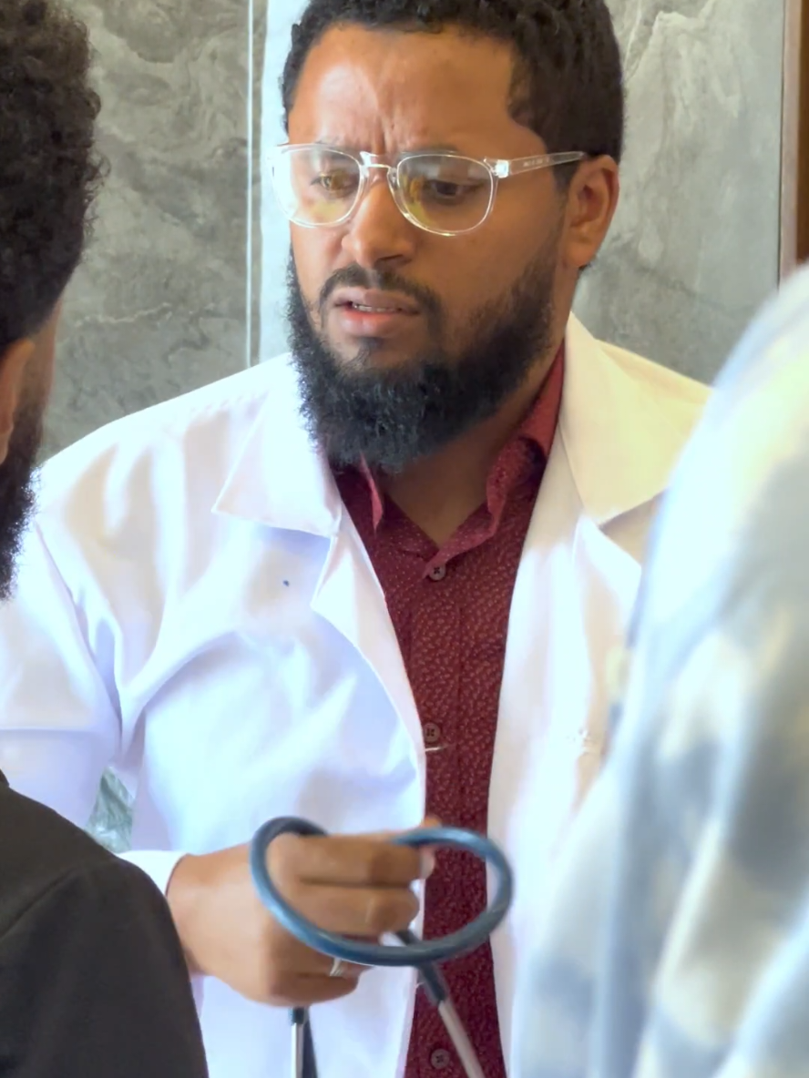 #usmanabdu @GOLDEN HOME @sualiti@ @salah jibril በመቸኮላችን ስንት ሰው አተን ይሆን?