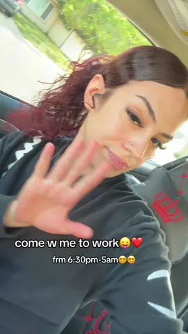 a day as an amazonian🥰❤️. #fyp #foryou #foryoupage #followme #amazon #waterspider #downstack #refillboxes #amazonians 