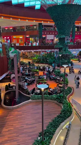 Mall of Qatar with peaceful vibes #mallofqatar #qatar #qatartiktok #qatar🇶🇦 #arab #ArabTikTok #arabicsong #visitqatar #safeplace #peaceful #4upageシ #trendingtiktok #masukberanda #dailyvlog #fyp #fypage #masukberandafyp 