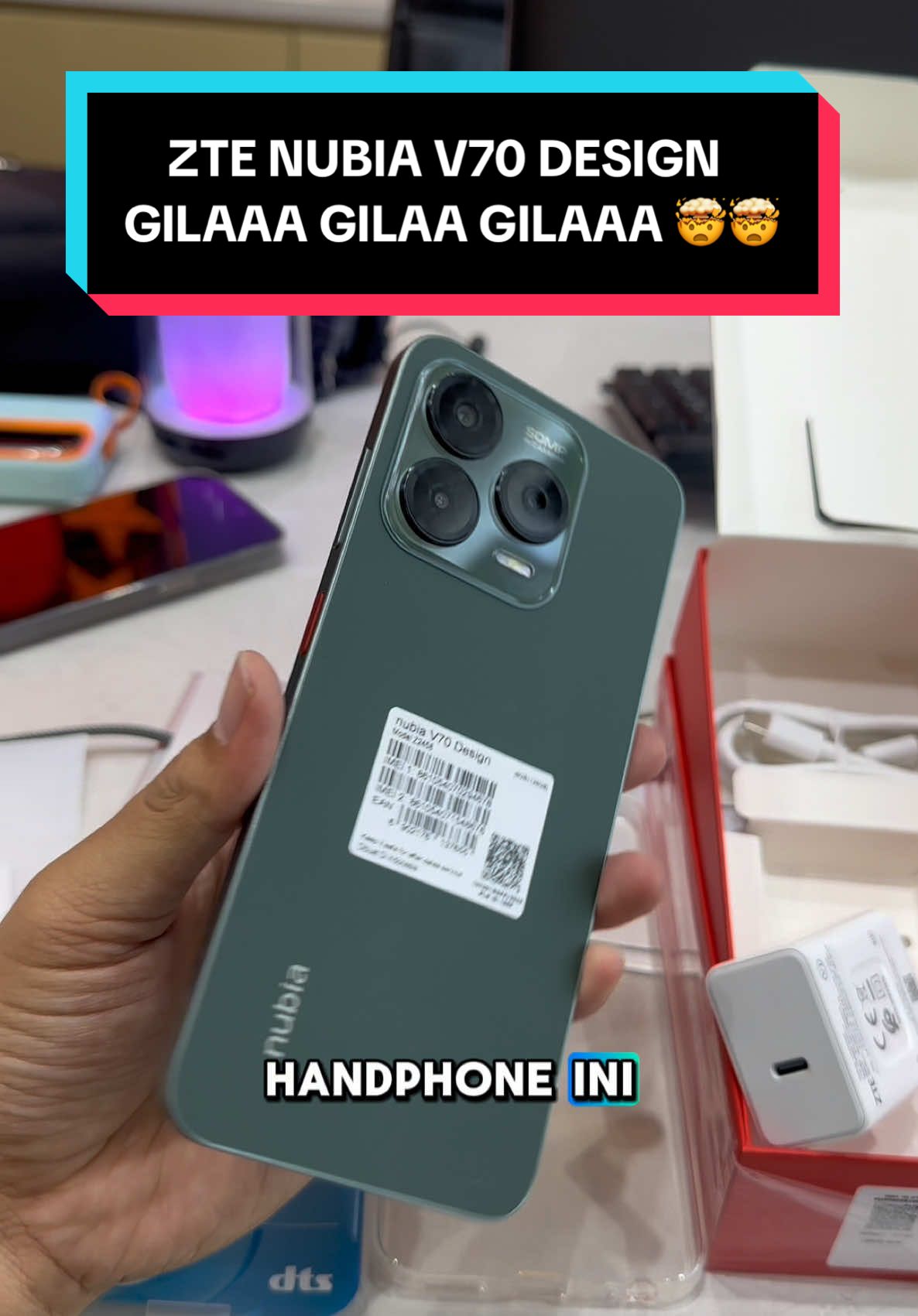 Whatt the hell ni hp gak pantass dengan harga semurah ini 😤 harusnya 2 jutaan #ztenubiav70design #gadget 