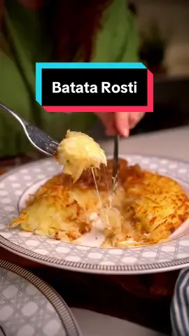 Como você faz a batata rosti na sua casa?? Por aqui testamos de duas maneiras, vem ver qual foi a minha preferida!! Dica extra, testamos com dois tipos de batata e a asterix foi a minha preferida! #receitasdpac #BatataRosti #RostiPerfeita #batata #food #ReceitaDeliciosa