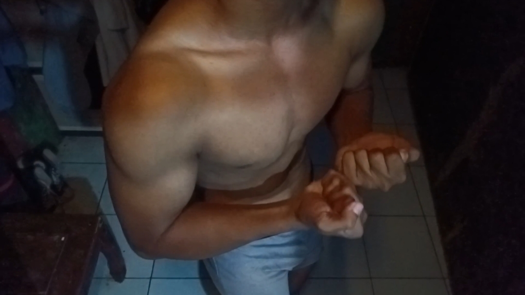 orang biasa #fouryoupage #gym #gymmotivation #workout #workoutmotivation #GymTok 