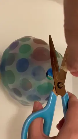 #asmr #satisfying #asmrsounds #fyp #relaxingsounds #cut #balloon #balloons #balls 