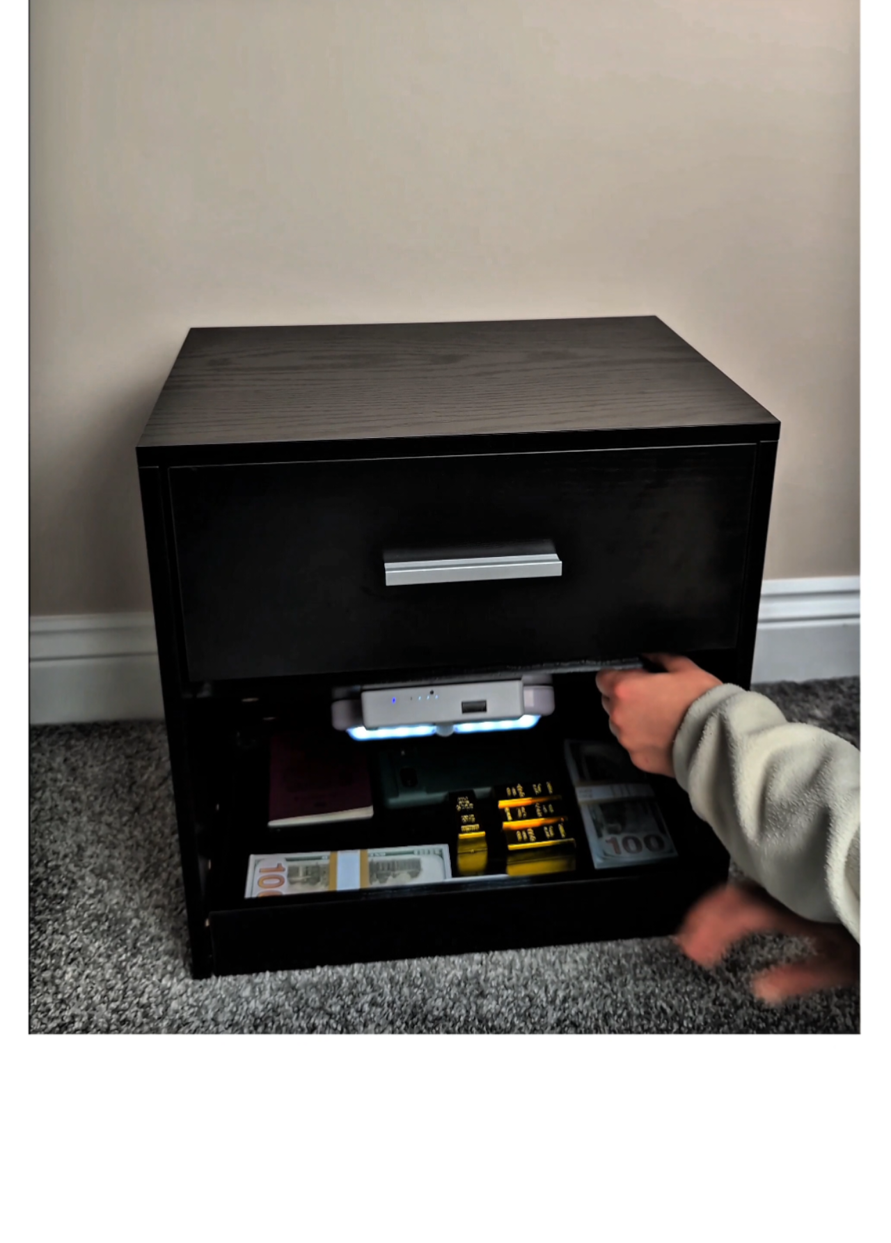 A clever design for a nightstand that features a hidden secret compartment. This subtle yet functional addition provides a discreet space to store valuables, personal items, or keepsakes safely out of sight. Perfect for maximizing utility without sacrificing style, it's an ideal solution for those who value both form and function in their living spaces. highlights the potential for innovative design to enhance everyday It furniture and improve how we interact with our home environments. Let's appreciate the ingenuity behind this concept and the possibilities creative design offers for making our spaces smarter and more secure.