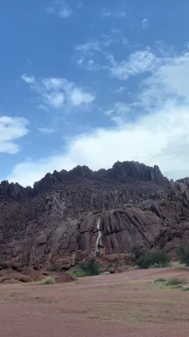 #تصويري_احترافي_الاجواء👌🏻🕊😴 #حائل_تيك_توك #حايل_بعد_حيي #حائل #قيلات_حايل #ضباب_حايل #امطار_حايل #الشمال #محمد_عبدو_فنان_العرب #جتني_وشفتها_عيون_حائرات 