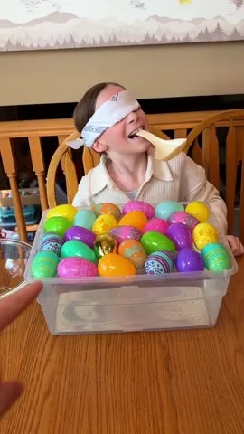 How Many Eggs Can You Scoop? 😅 #fyp #kids #easter #game #family #dad #mom #easteregg #familygames 