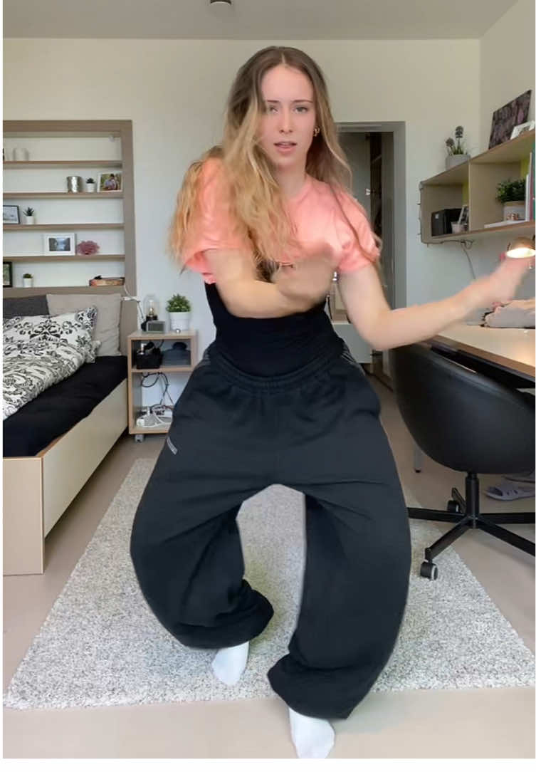 Und Runde Drei 💃🏼 Song: @soulkidartislove ✨ #dancer #fyppage #gntm2025 