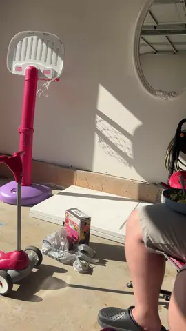 Nothing wrong with a little @Amazon  fix 🤷🏻‍♀️😂 #marriagehumor  #couplecomedy 