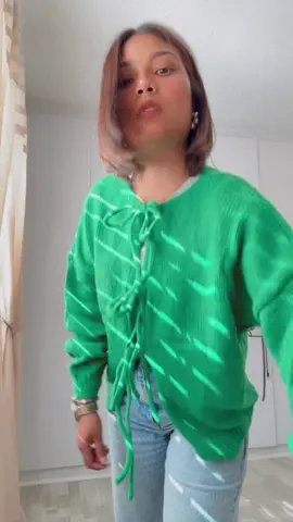 SOLD OUT — It’s jersey szn ☘️😍✨  Bag yours now for only 290.00  #fyp #autumnready #fypシ゚viral🖤tiktok #trending #shopnow #support #local #fashion #winter #knits #avyannacollective #capetown #womanownedbusiness 