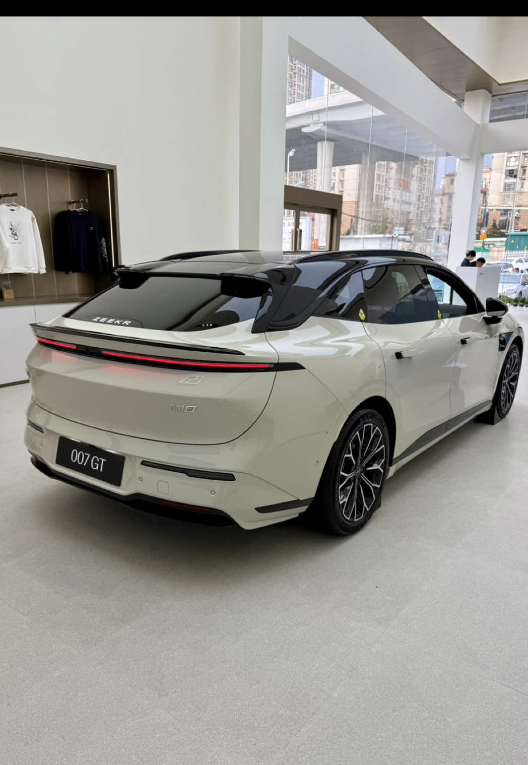 2025 New ZEEKR 007 GT Luxury EV Wagon ASMR reivew Part 01. #zeekr #zeekr007 #zeekr007gt #ev #evcar #evcars #wagon 