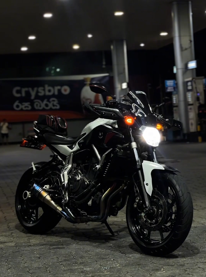 Welcome new one😩🖤... #Yeshan🖤 #mt7 #yamaha #trending #viral #foryou #foryourepage #tiktok #CapCut #onemillionaudition #100k #srilankan_tik_tok🇱🇰 #MKeditzz💥  @Shay.nyy_🦋🧸 @𝙈𝘼𝙍𝙆𝙔🐨💋 @Kavindu.. @Pa_S_An_Malli_🕷⚡️ 