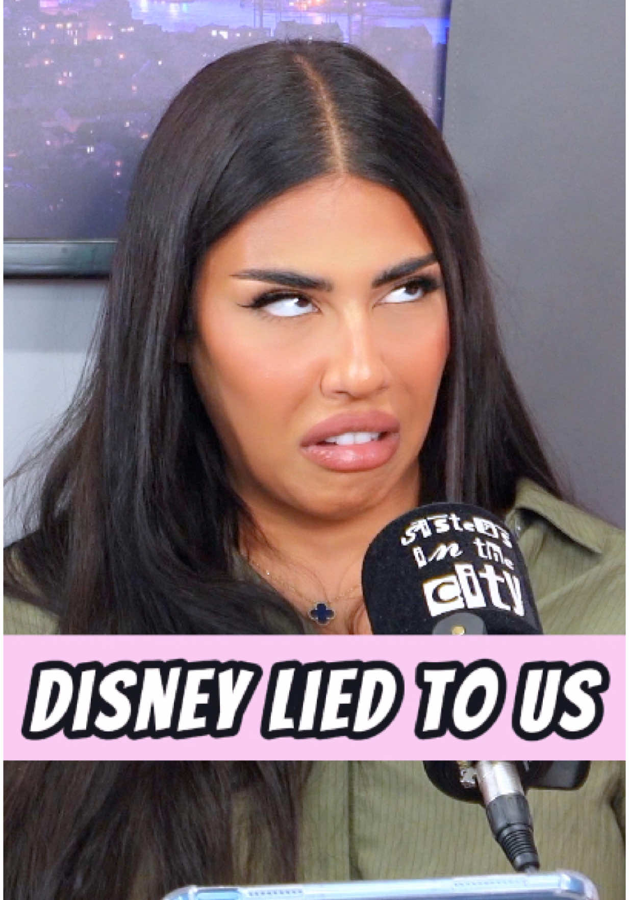 This episode was so much fun 😂😅 Patreon EP74 ‘ANNA WENT ON A DATE!’ ⬆️ Link in bio to subscribe ⬆️ 