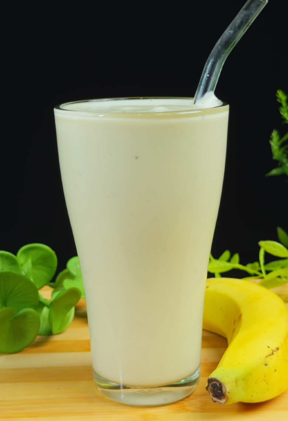 Banana Milkshake #fyp #viral #asmr #milkshake 