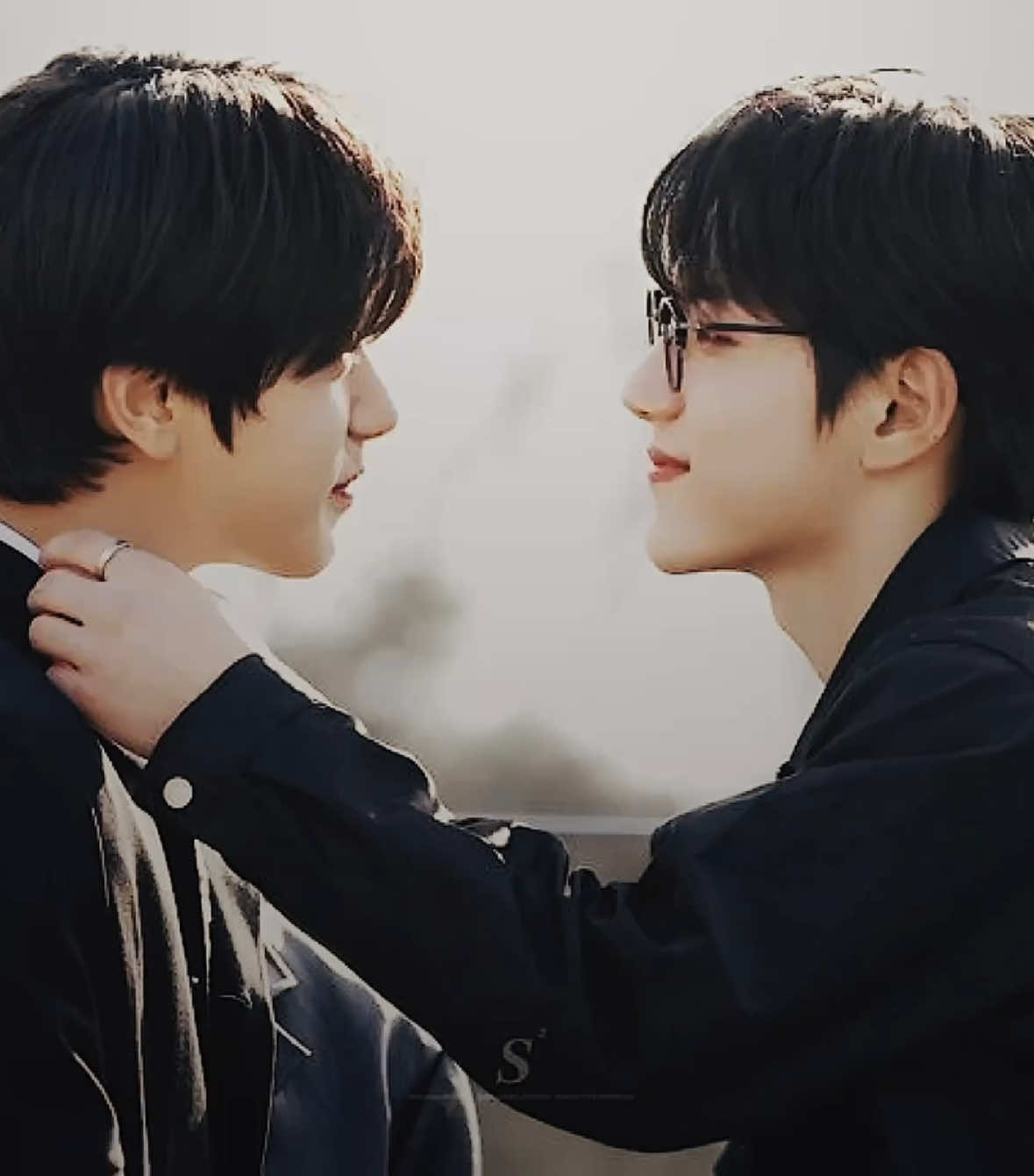 no one has ever bestied like they bestie #dalmeongiz #seokyoungbae #songseungho #closeyoureyes #cye #clua #kyoungbae #seungho #서경배 #송승호 #클로즈유어아이즈 #클유아 