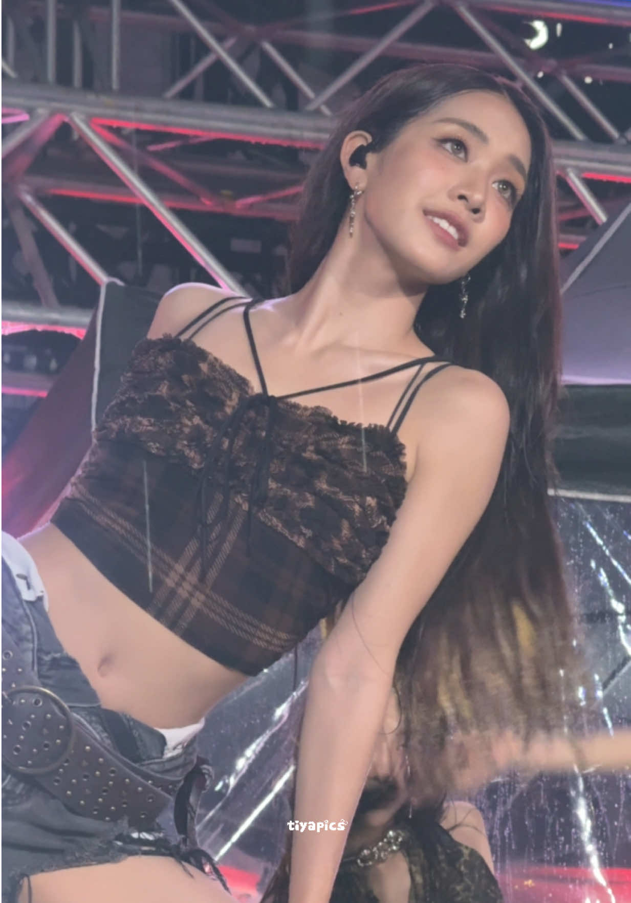 สวยเหมือนไม่มีอยู่จริงเลย 😭 #mind4eve #SUPERFLUID2025x4EVE #4eve #fypシ 