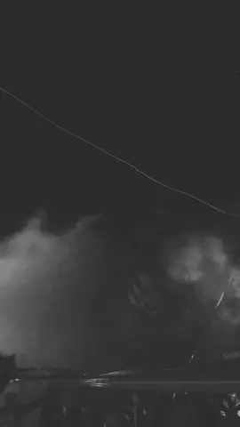 Drapeau ca marfou3 virage y9im lhoul🇦🇹 #leaders #leadersclubistes #leadersclubiste2003 #lc #curvanord #curvanordtunis #ultras #clubafricain #النادي_الافريقي 