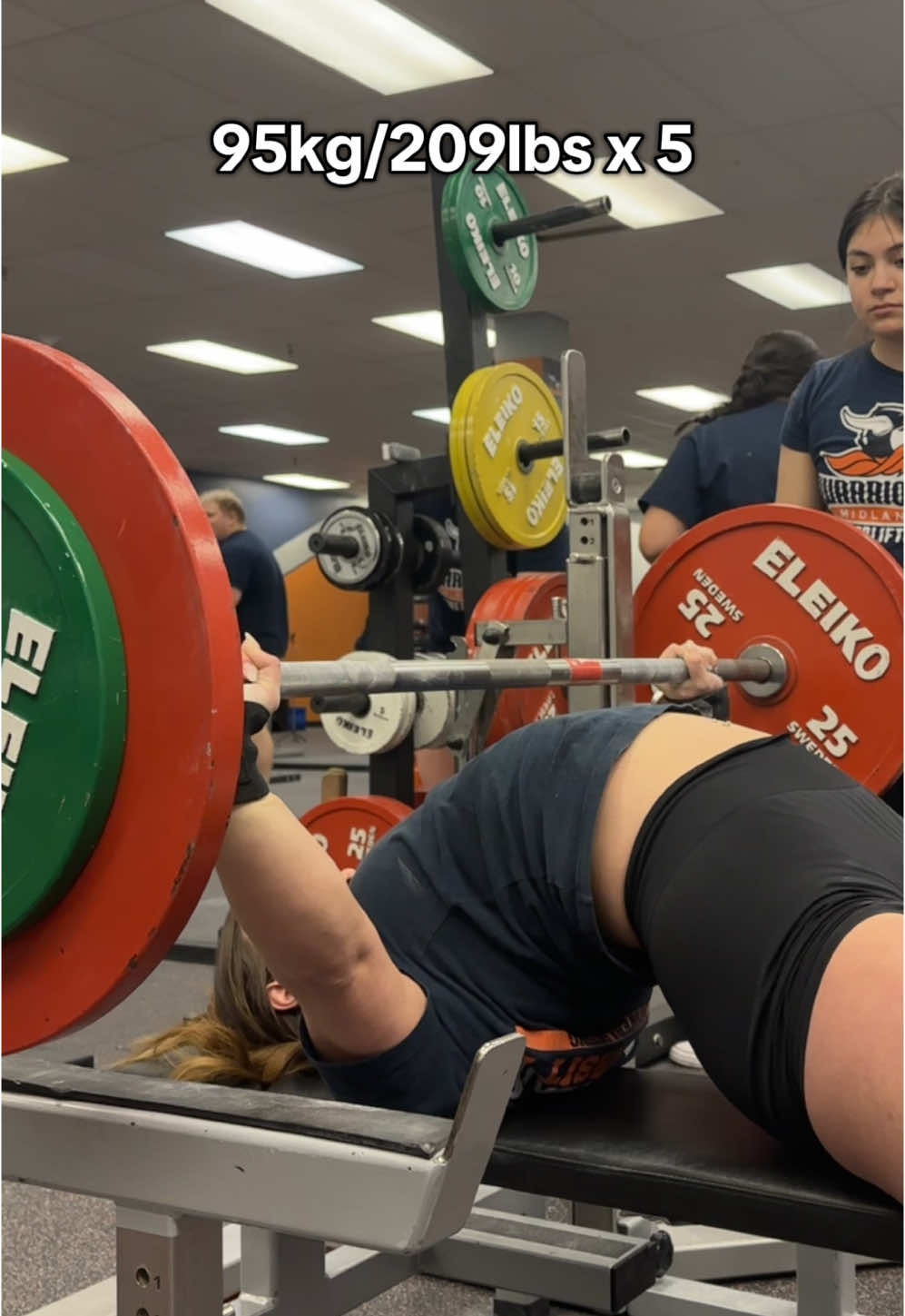 I am ready for the arch comments #powerlifting #usapl #fyp #bench #lifting #gym 