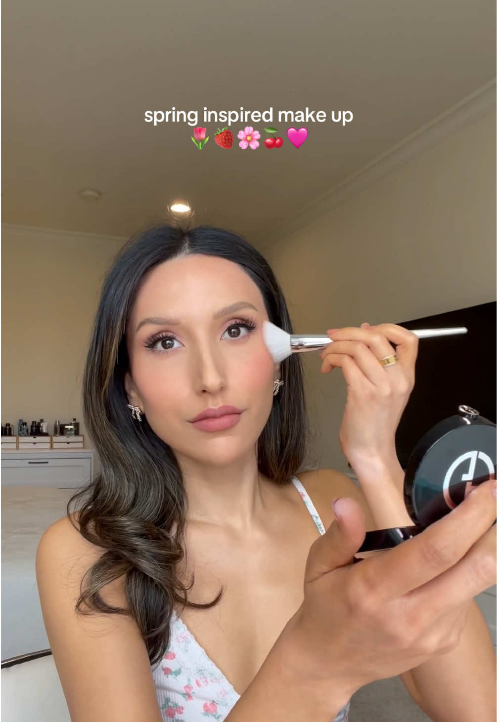 I’ll always be a make up girly 💋🌷🌸🍒 @YSL Beauty @Valentino.Beauty @Armani beauty @pradabeauty @Huda Beauty @buxomcosmetics #makeuptutorial #makeup #beauty #yslbeauty #armanibeauty #valentinobeauty #springmakeup #springvibes 