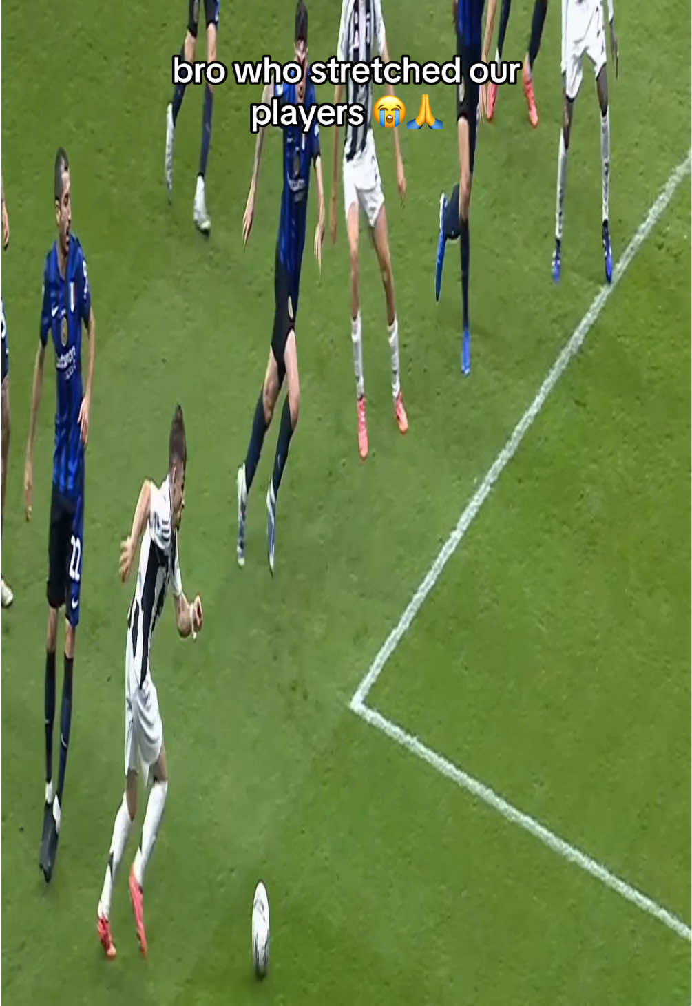 who did this?! 🥀🌽 #meme #stretched #juventus #conceicao #inter 