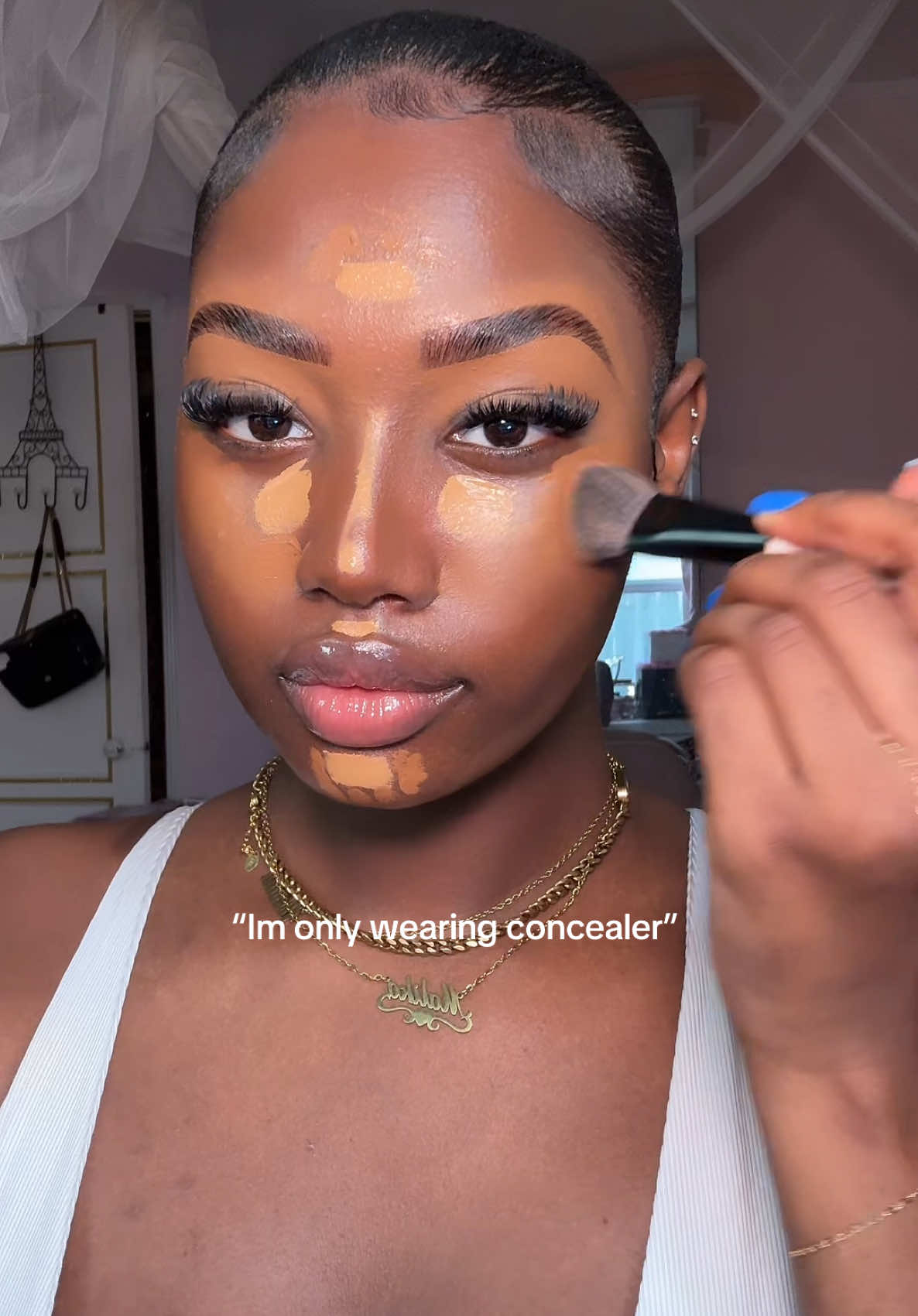The concealer in question 🤭  Products:   @Too Faced born this way concealer in spiced rum + butterscotch 💛 @Benefit Cosmetics 24 hour brow setter  @Fenty Beauty suede cheeks in lolly poppy + summertime wine  @hudabeautyshop easy bake powder in banana bread  @Charlotte Tilbury airbrush flawless setting spray  #blackgirlmakeup #makeup #beauty #nofoundationmakeup #grwm #makeuptutorial 
