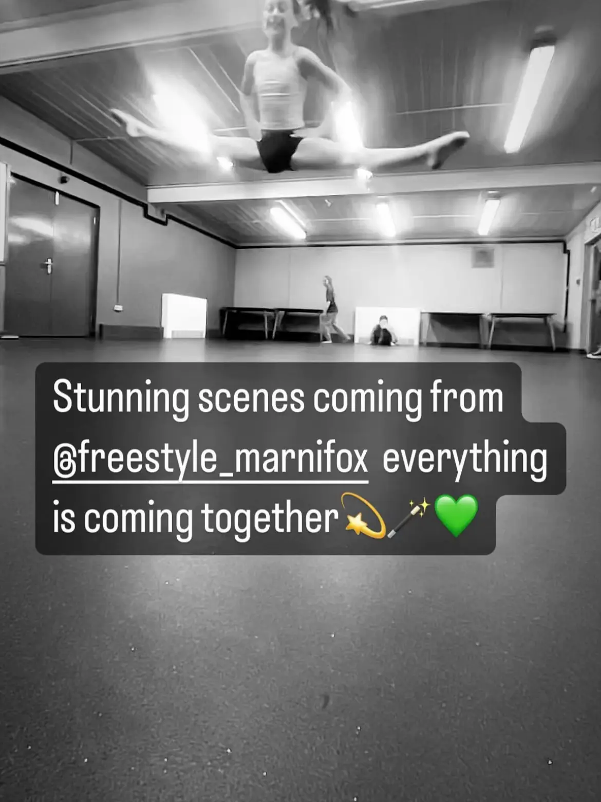 💚Working hard on her technique box 💚 Keep reaching for them stars 🔥 #freestyledance #freestyledancer #technique 