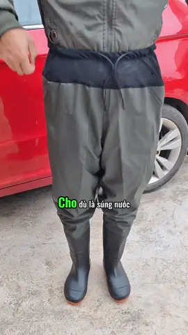 Ủng đi mưa cao đến eo, đi ruộng cấy lúa, đi sông bắt cá, rất tiện lợi khi mang đi làm!! #quanlienungloinuoc #tienich #creatorsearchinsights #thietthuc #jizonguyen 