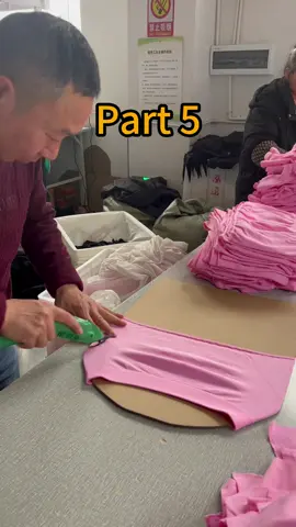 I paid my sister's debts and let her live in my house, and even use my car. But when she crashed the car, she just ran away in a taxi and boldly said, 