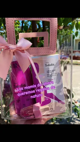 #naturamexico#villahermosatabasco#perfumesnatura#jabonesnatura🌼   Regalos para el día de las madres 🥰🌼🌸