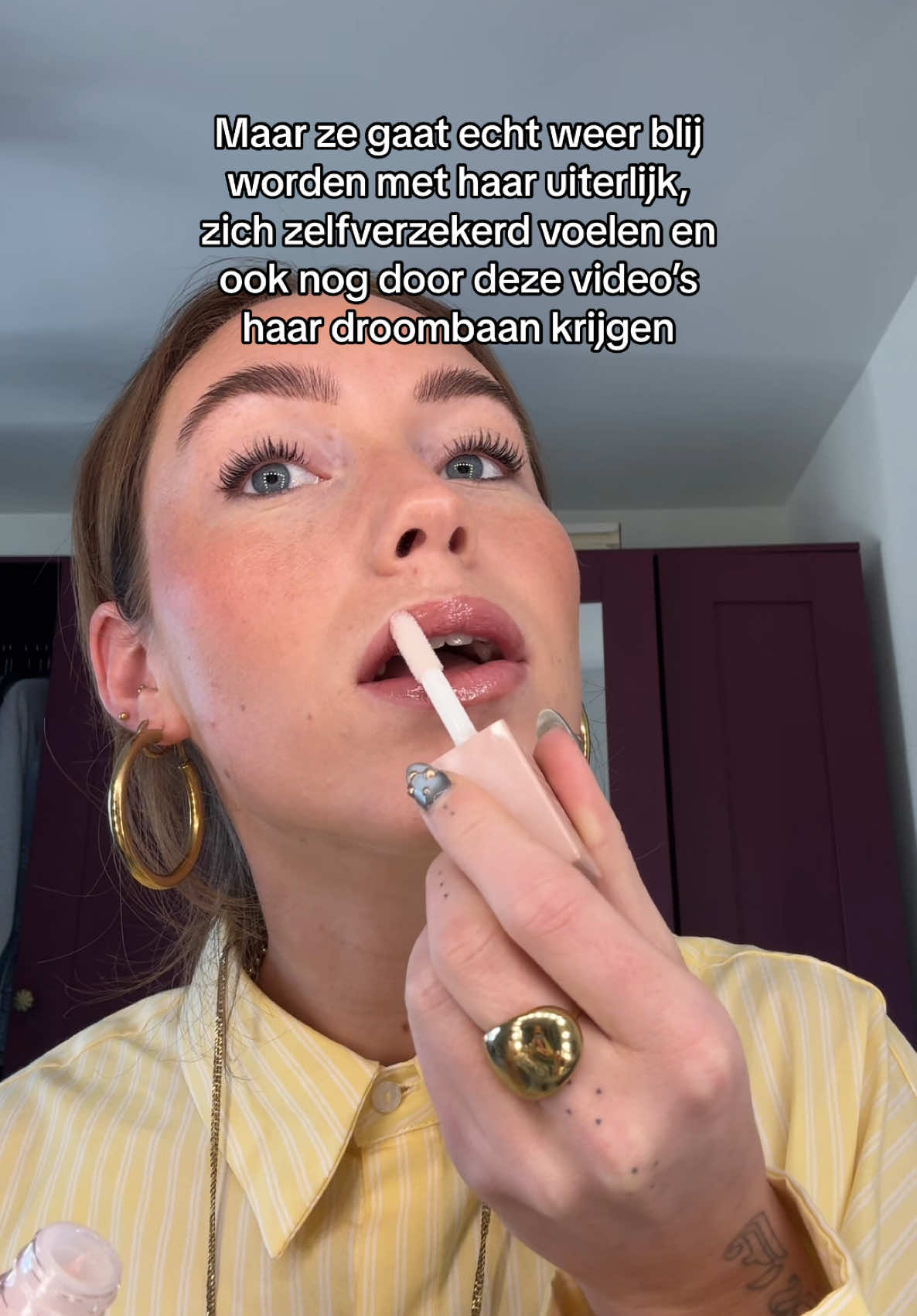 Ad | Officieel m’n zelfverzekerdheid teruggevonden en dus “blij met m’n uiterlijk” 🥰♥️🤝✨ @Maybelline NY #maybelline #maybellinetrendpartner #makeup #shedoesntknowityet