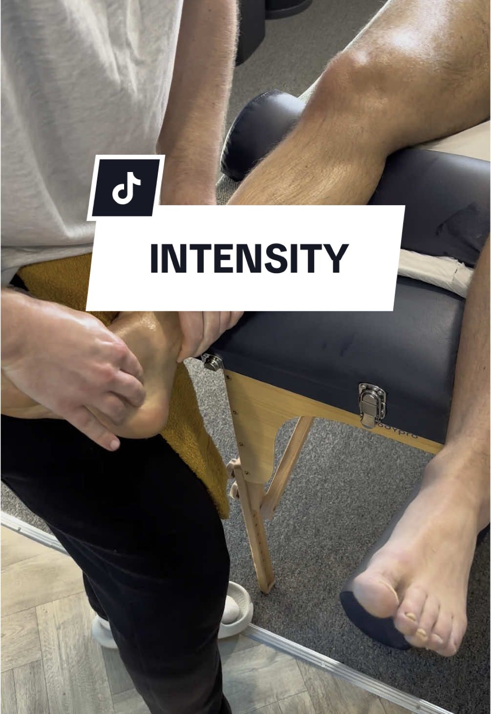 STOP SCROLLING AND WATCH IF YOU SPEND ALL DAY ON YOUR FEET! THIS IS EXACTLY WHAT YOU NEED! #utilitymassage #massage #massagetherapy #asmr #asmrsounds #muscleknots #footmassage #footpain #footpainrelief #footpaintreatment #asmr #asmrmassage #plantarfascia #plantarfasciitis 