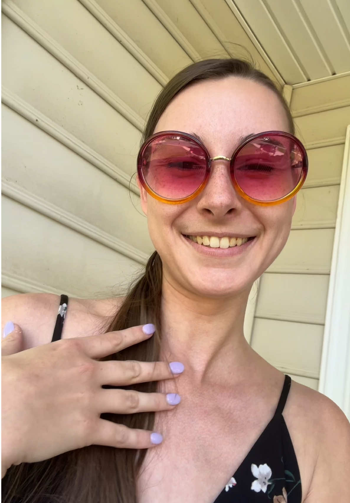 Fresh mani pedi 🥰 💜  #OOTD #blissfulellie 