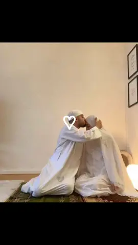 زوجي دنيتي وكل حياتي