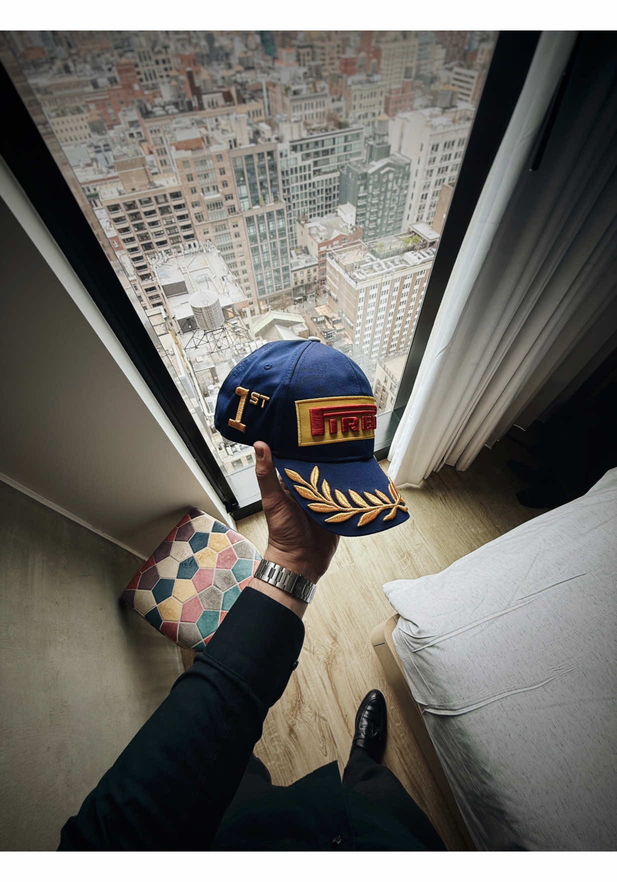 🧢 Unbox with me the latest @Pirelli special edition podium caps! #PirelliMotorsport #Formula1