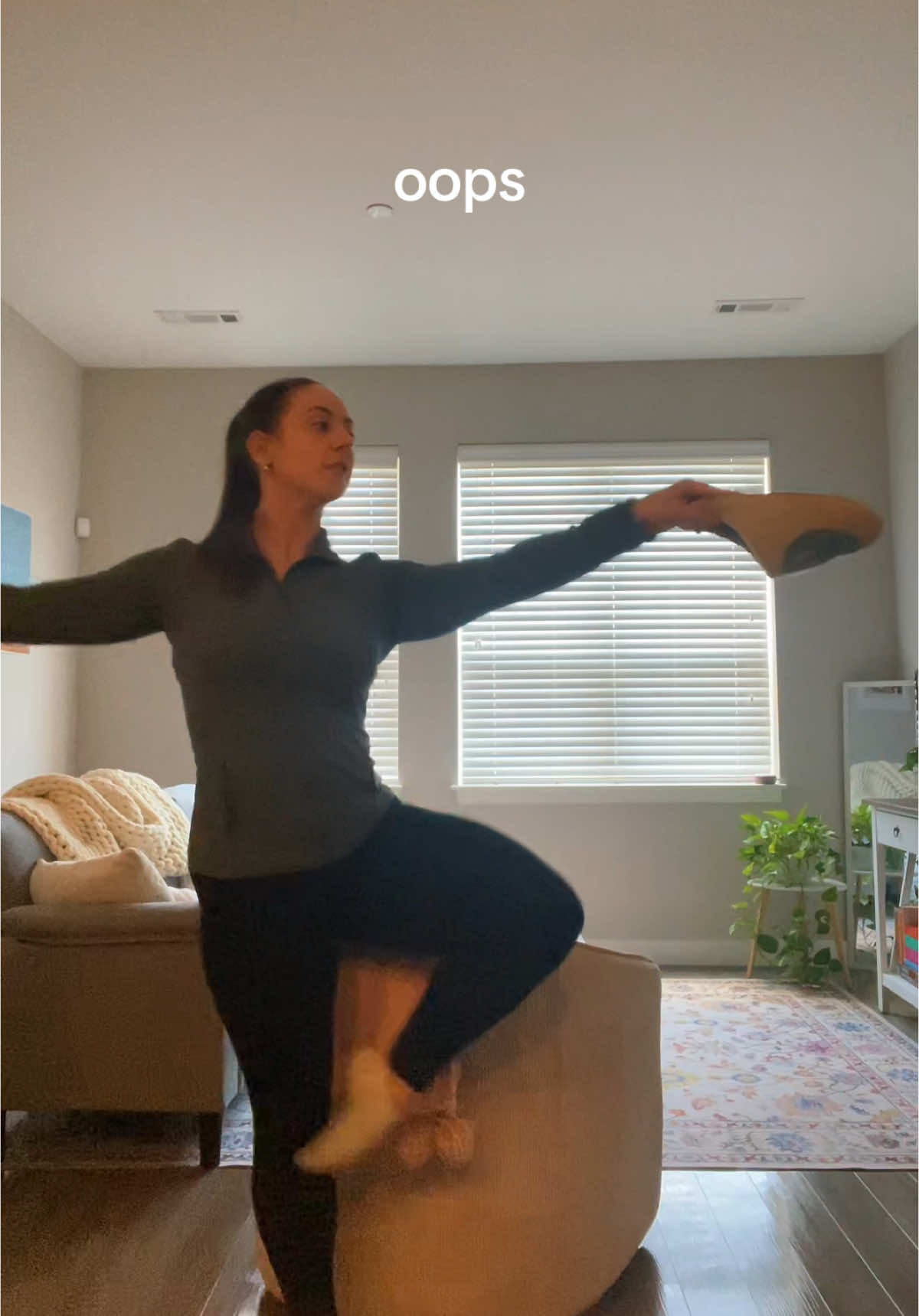 i saw one vid of this dance and got off the couch to see if i could do it #dance #ballet 