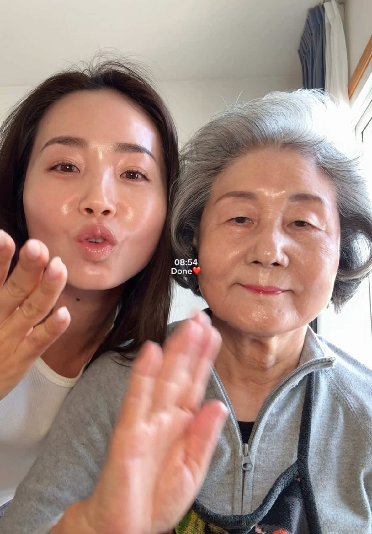 82 year old grandma 👵 Morning routine queen!!❤️ #morningroutine #queen #queenofbeauty #beautyqueen #grandmasoftiktok #beautyroutine #beautysecrets #morningwalk #japanesebreakfast #japanese #glowyskin #faceyoga 
